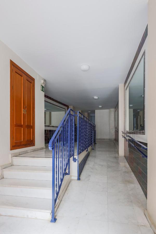 Ruisenor 10 Appartement Sevilla Buitenkant foto