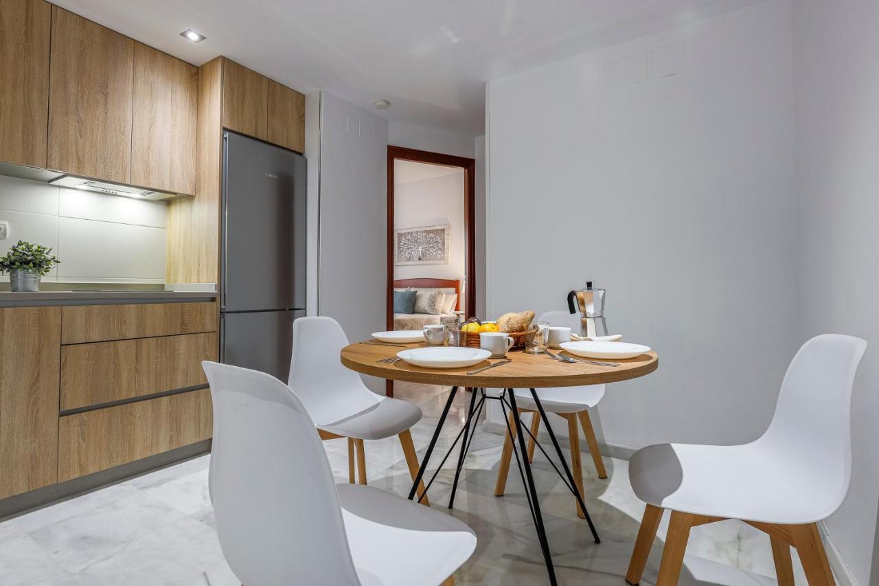Ruisenor 10 Appartement Sevilla Buitenkant foto